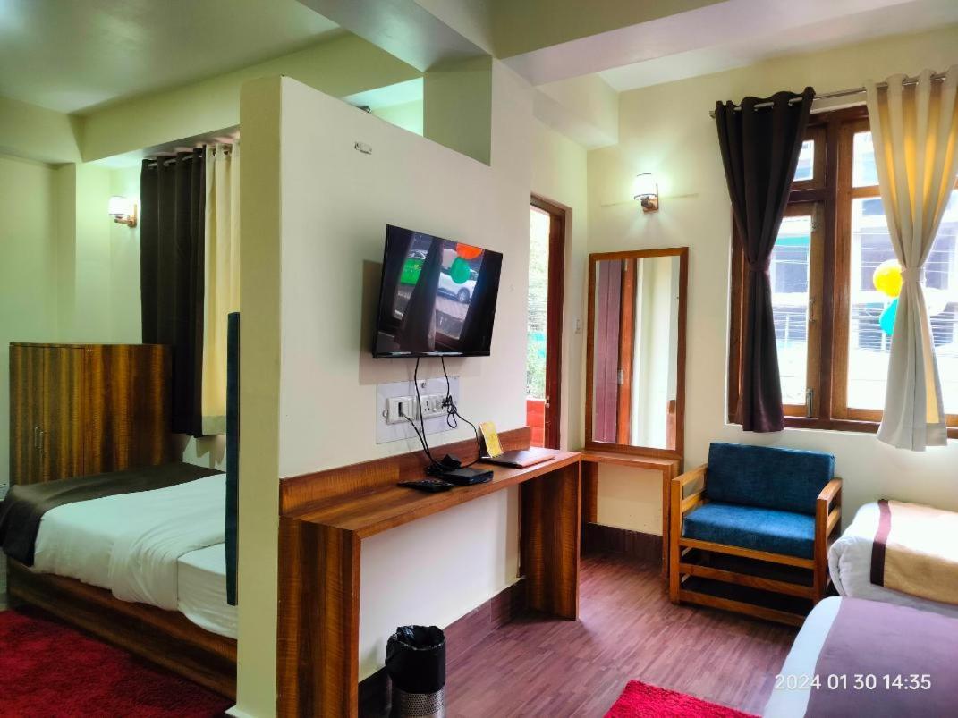 Hotel Aurora Gangtok Esterno foto